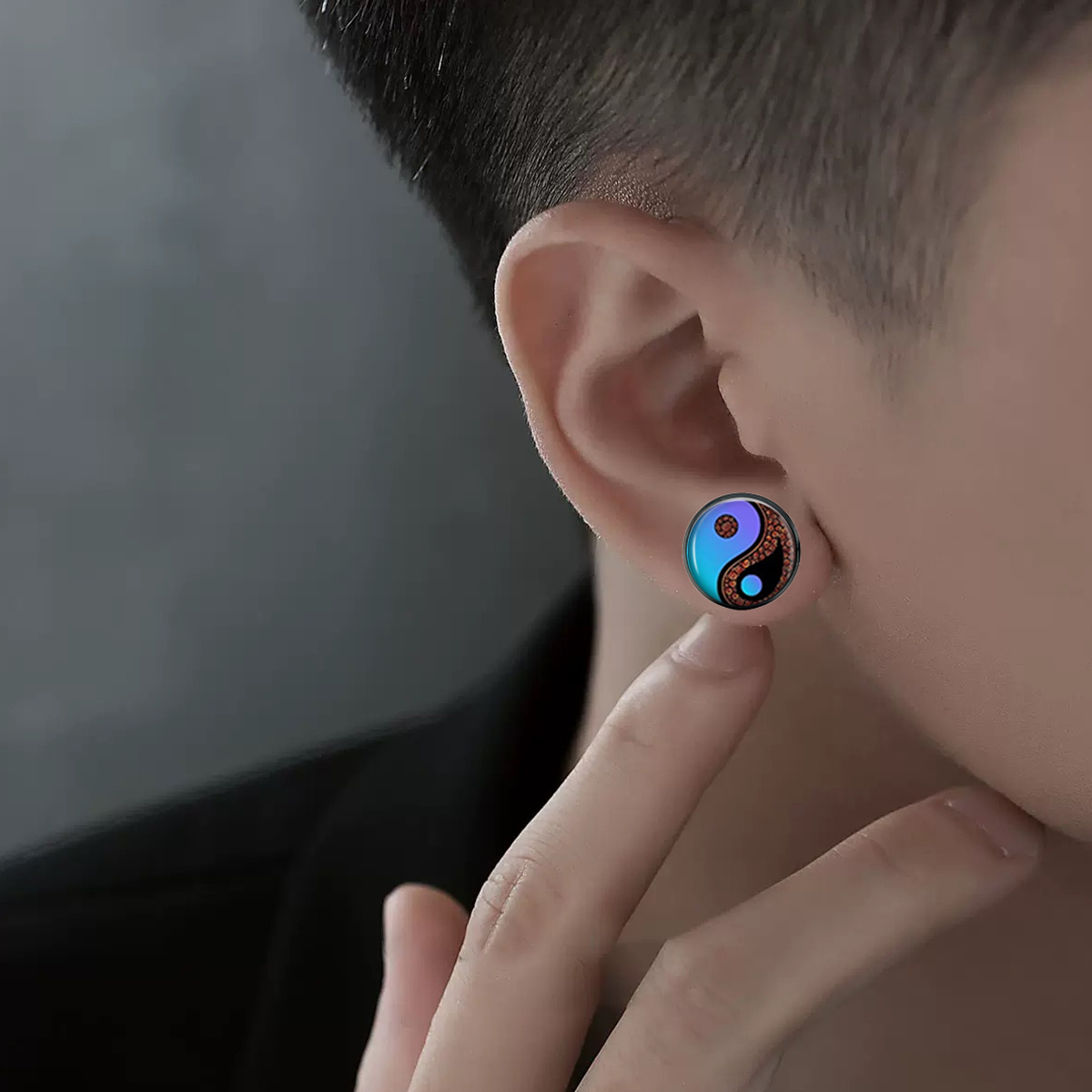 Vintage Ethnic-Style Tai Chi Pattern Round Black Glass Stud Earrings